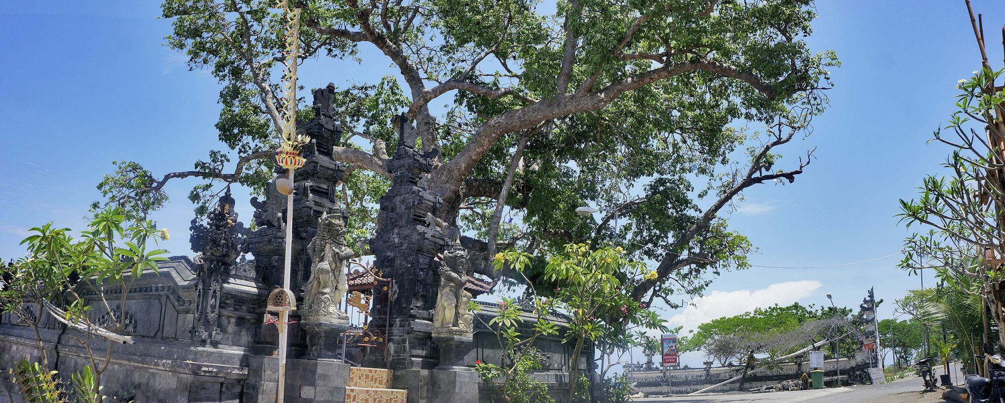 Deva Devi Beach Inn Luxury Batununggul Exterior foto